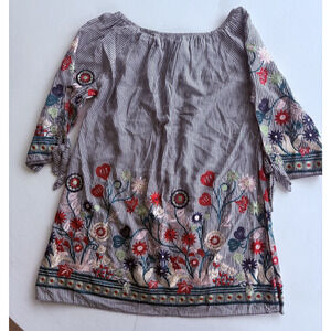 Lilypad Womens Grey Stripe Small Tunic Blouse Floral Embroidered Coastal Boho